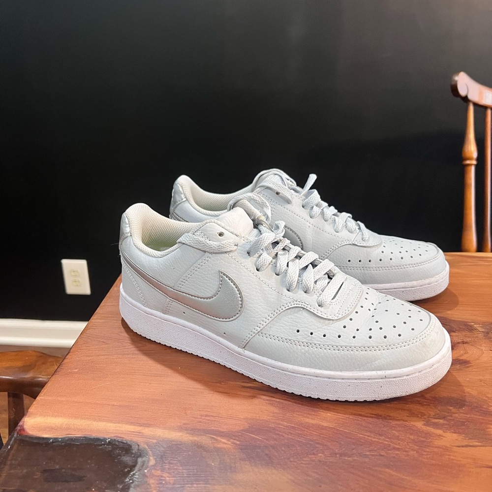 Nike Light Gray Sneakers